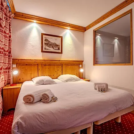 Ski-in Out With Wide Mountain Views Appartement *